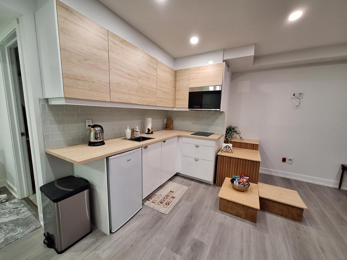 Independent Basement Studio Suite 渥太華 外观 照片